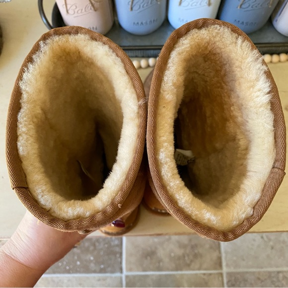 UGG Classic Tall Boots - Picture 7 of 7